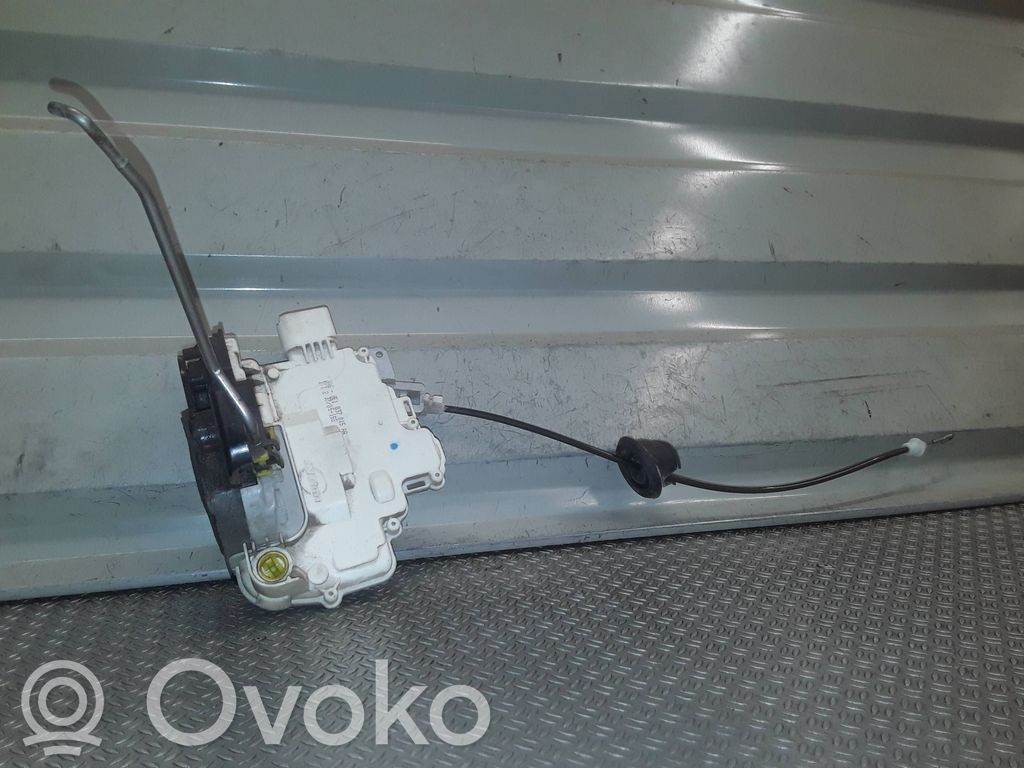 Etuoven lukko   8E1837015AA