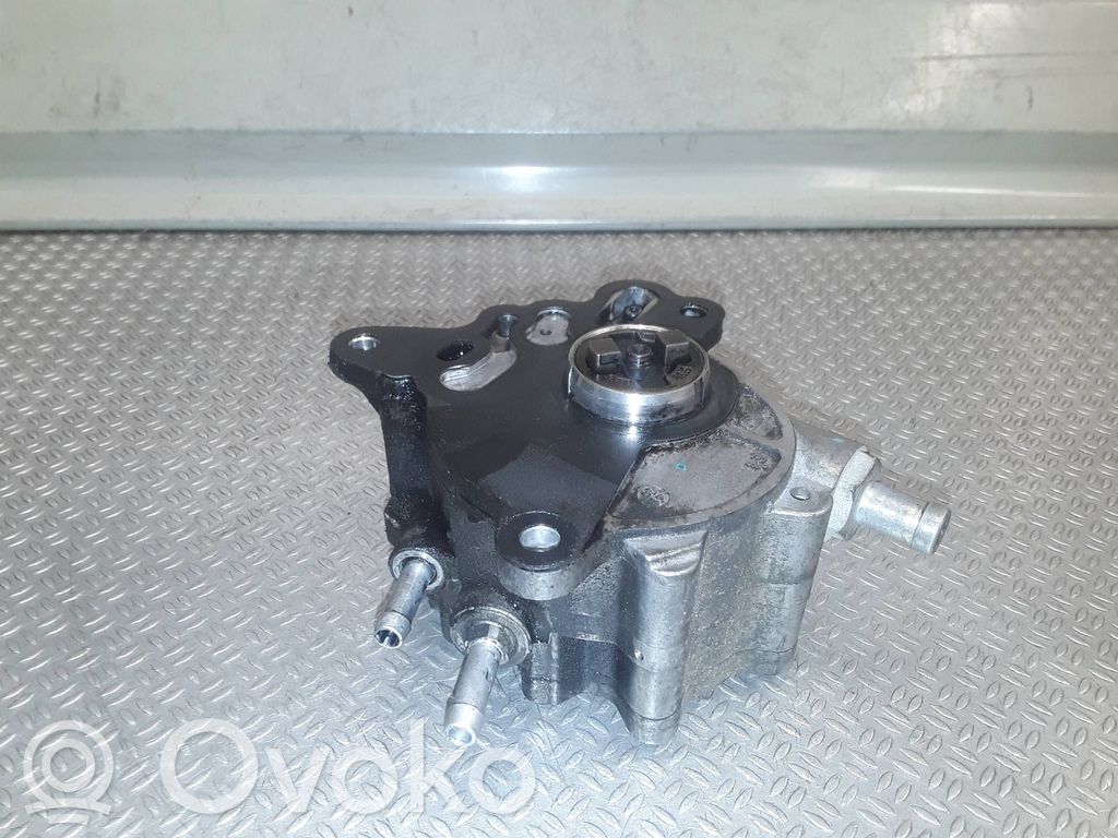 Vacuum pump   03G145209C