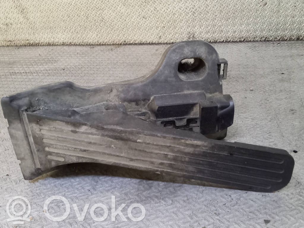 Gaspedal   2K6723503A