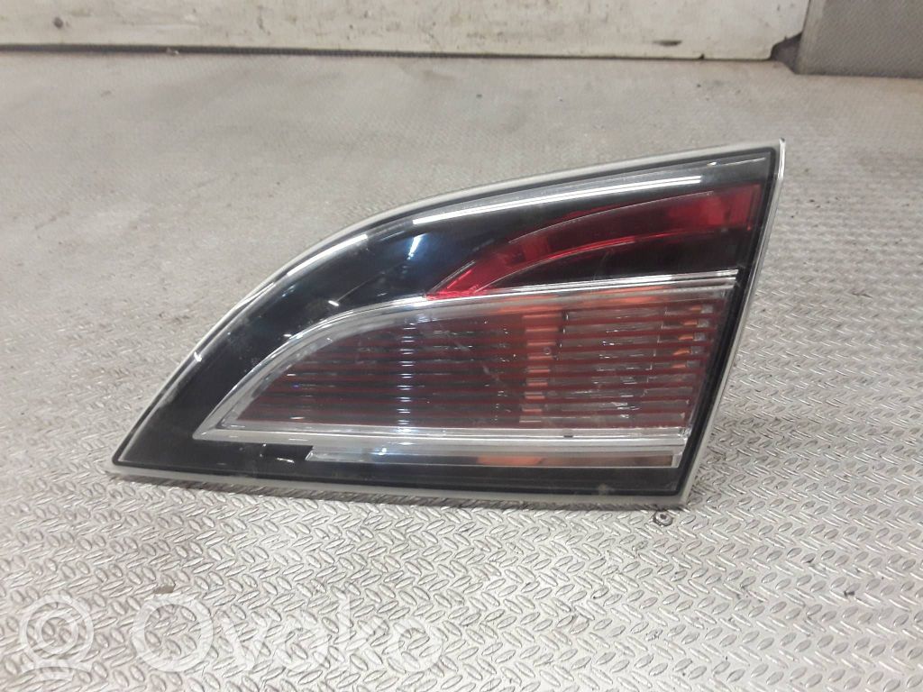 Tailgate rear/tail lights   GS2A513F0,13241095