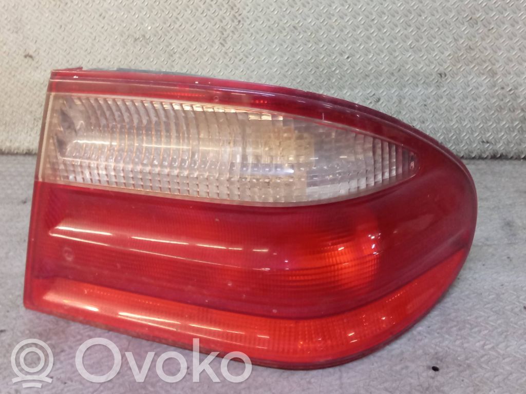 Mercedes-Benz E W210 Lampa tylna 