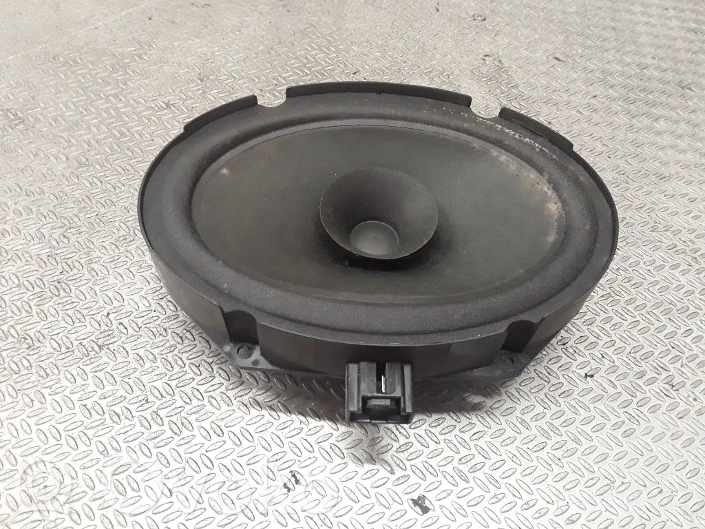 Mazda 6 Altavoz de la puerta trasera 