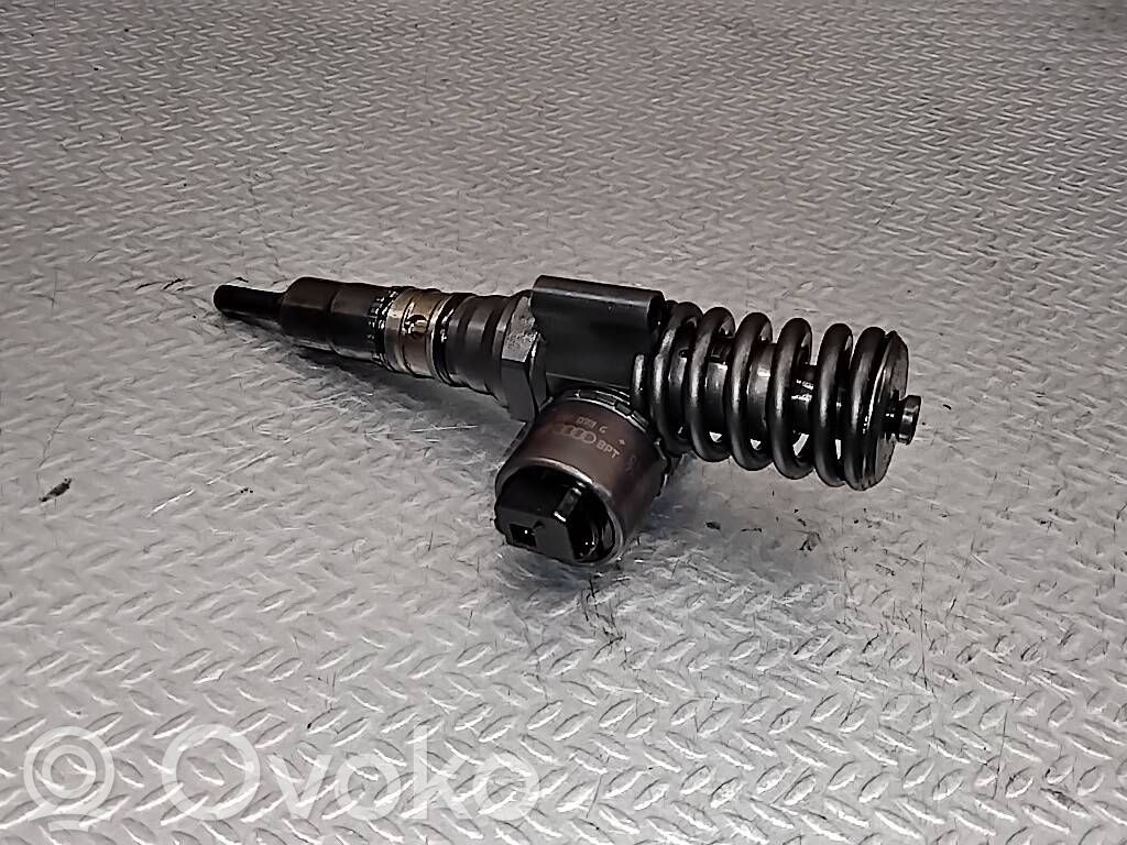 Audi A4 S4 B7 8E 8H Iniettore
