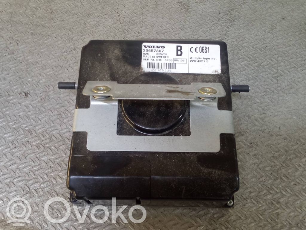 GPS navigation control unit/module   30657807