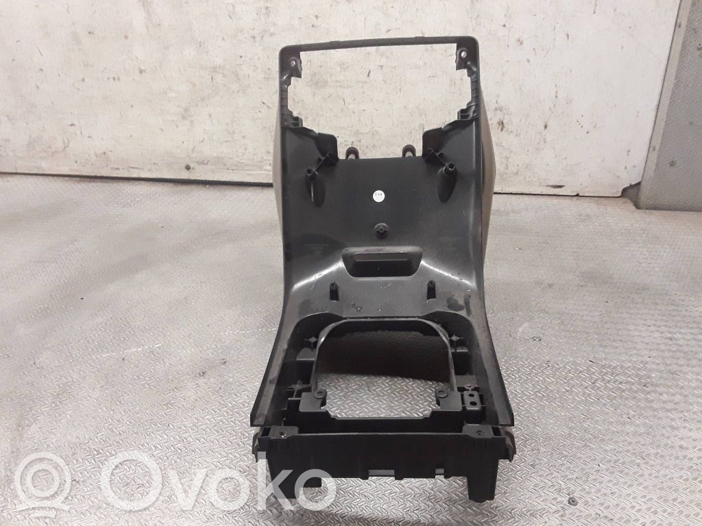 Volvo V70 Kita centrinė konsolės (tunelio) detalė 
