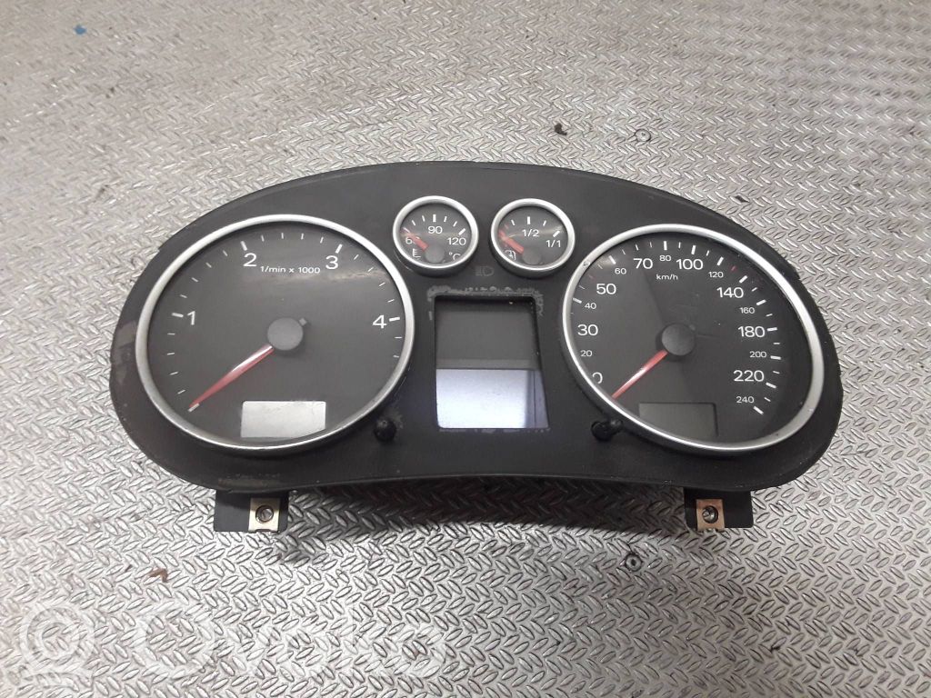 Audi A2 Nopeusmittari (mittaristo) 