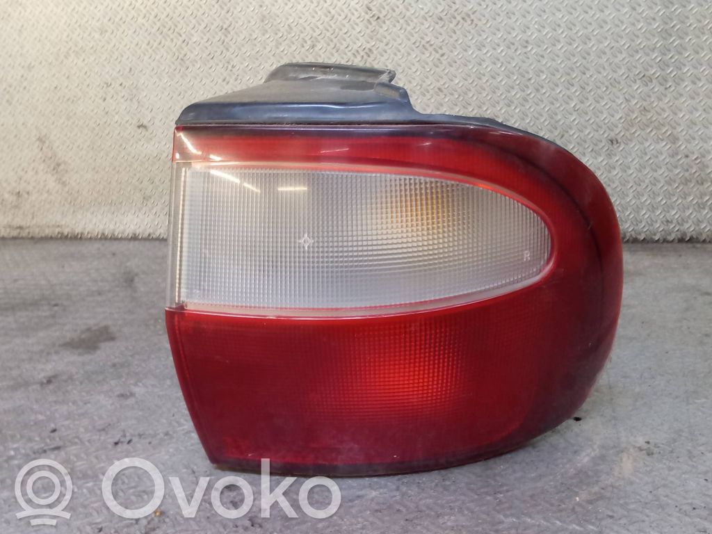 Hyundai H-1, Starex, Satellite Lampa tylna