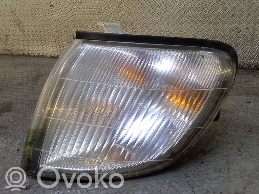 Clignotant avant   923014A0L