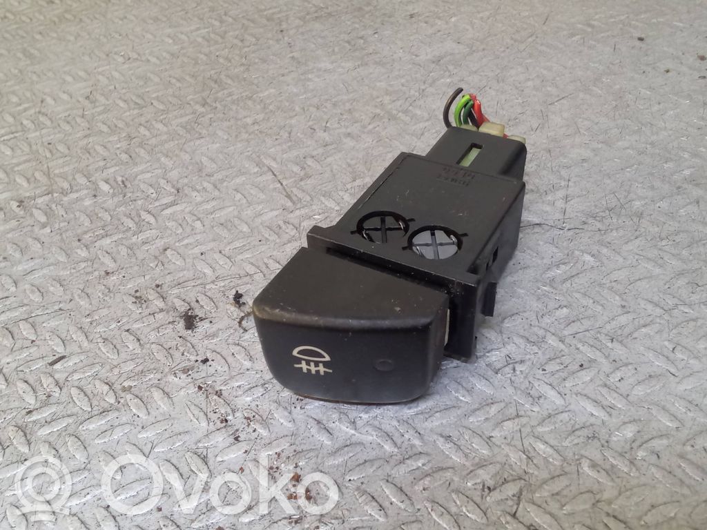 Hyundai H-1, Starex, Satellite Interruptor de luz antiniebla 