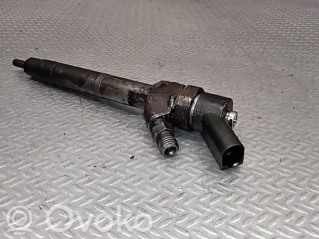 Inyector de combustible   0445110015,A6680700287