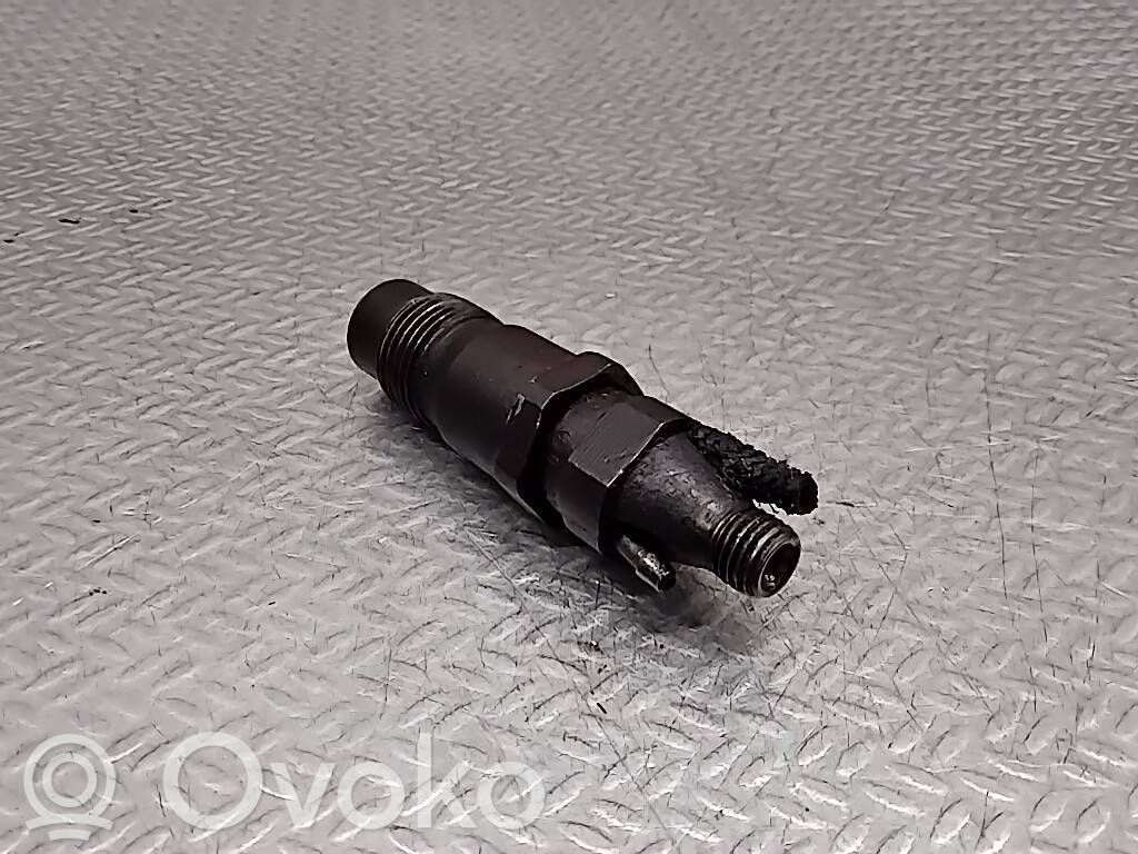 Nissan Primera Inyector de combustible 