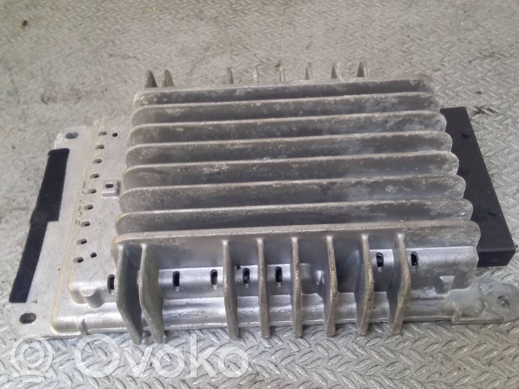 Audi A6 Allroad C5 Amplificator sunet 