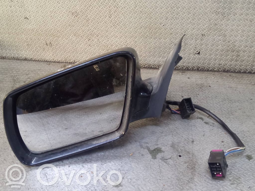 Front door electric wing mirror   E1010629