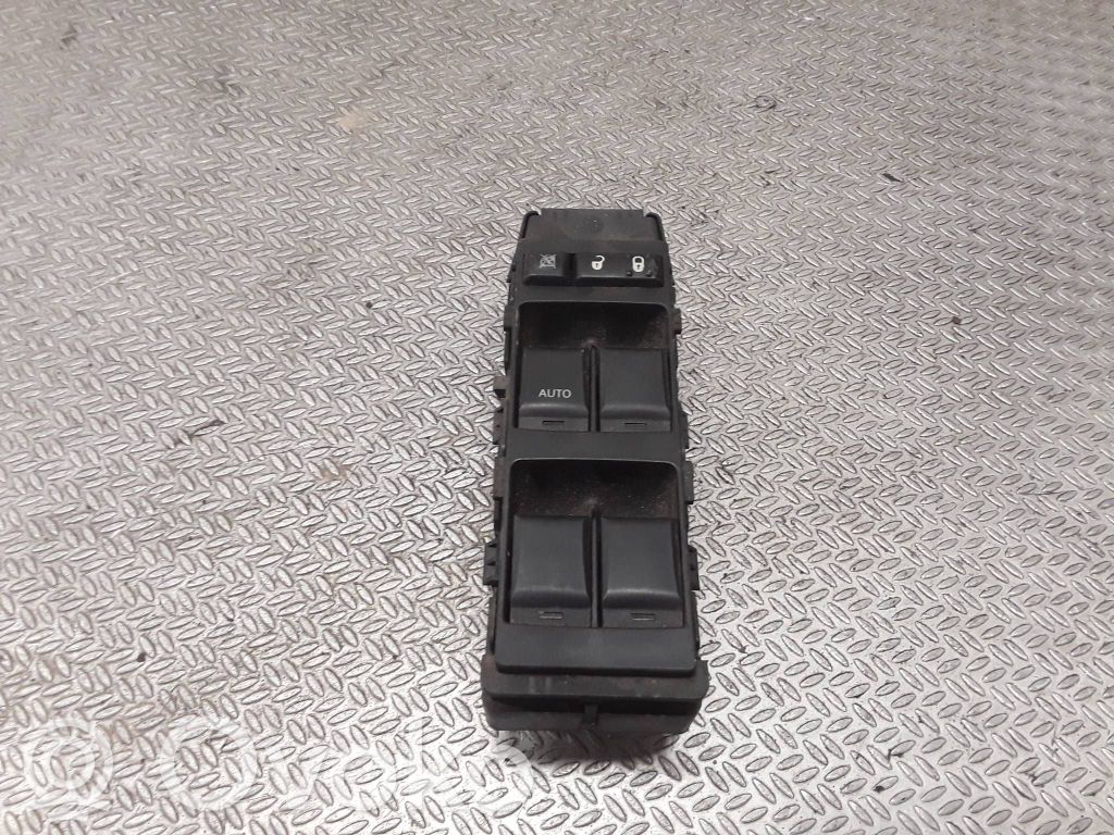Jeep Patriot Electric window control switch 