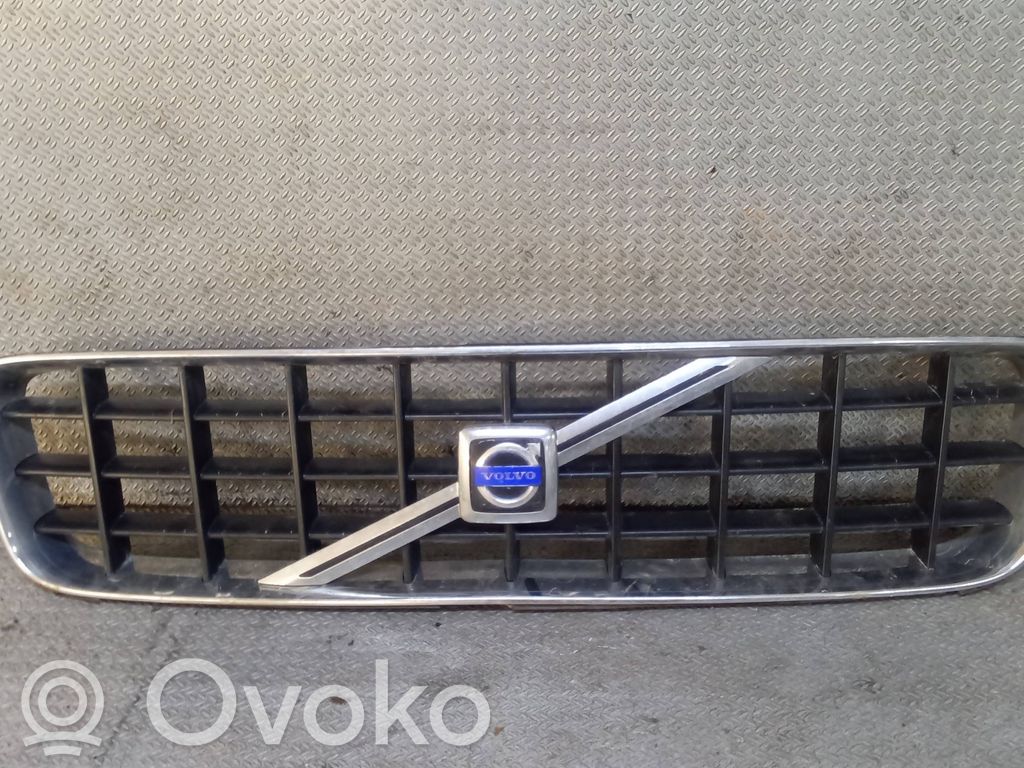 Grille de calandre avant   8620641