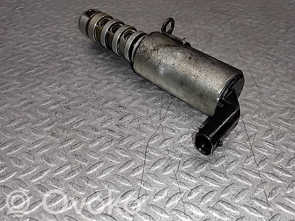 Audi A6 S6 C6 4F Steuerventil Nockenwelle 