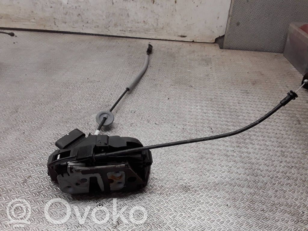 Volvo V60 Etuoven lukko 