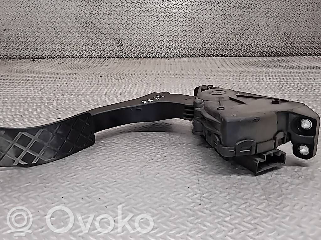 Kaasupoljin   4F1723523B,6PV00898406