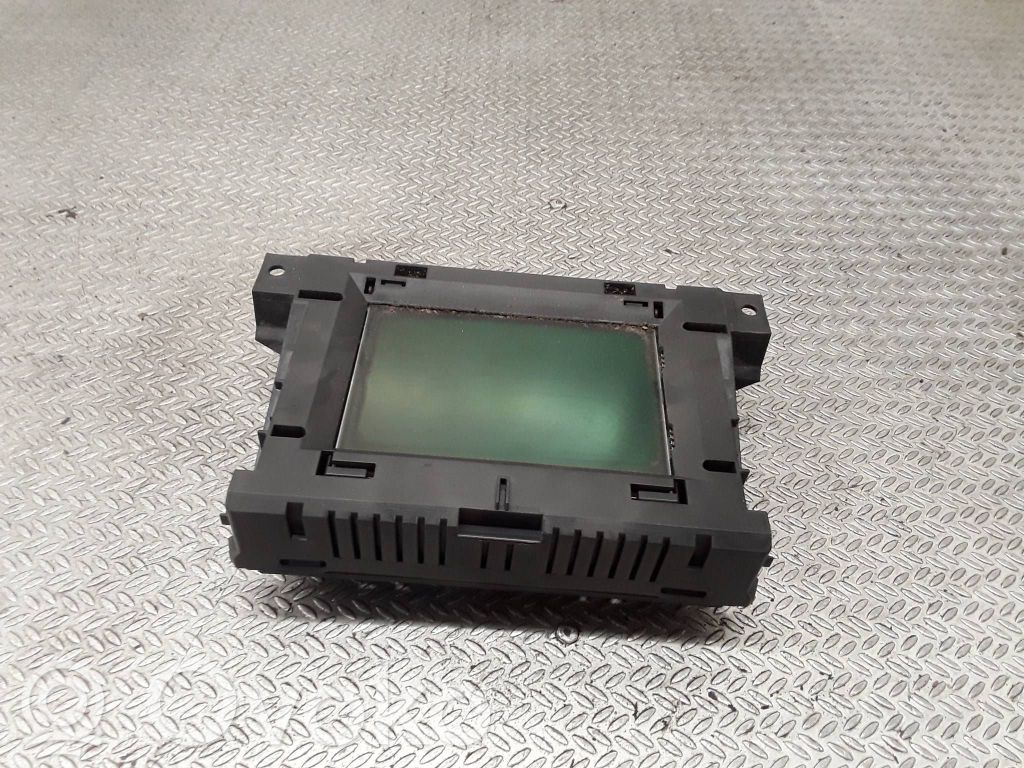 Monitor / wyświetlacz / ekran   13275077,28107803,E034543
