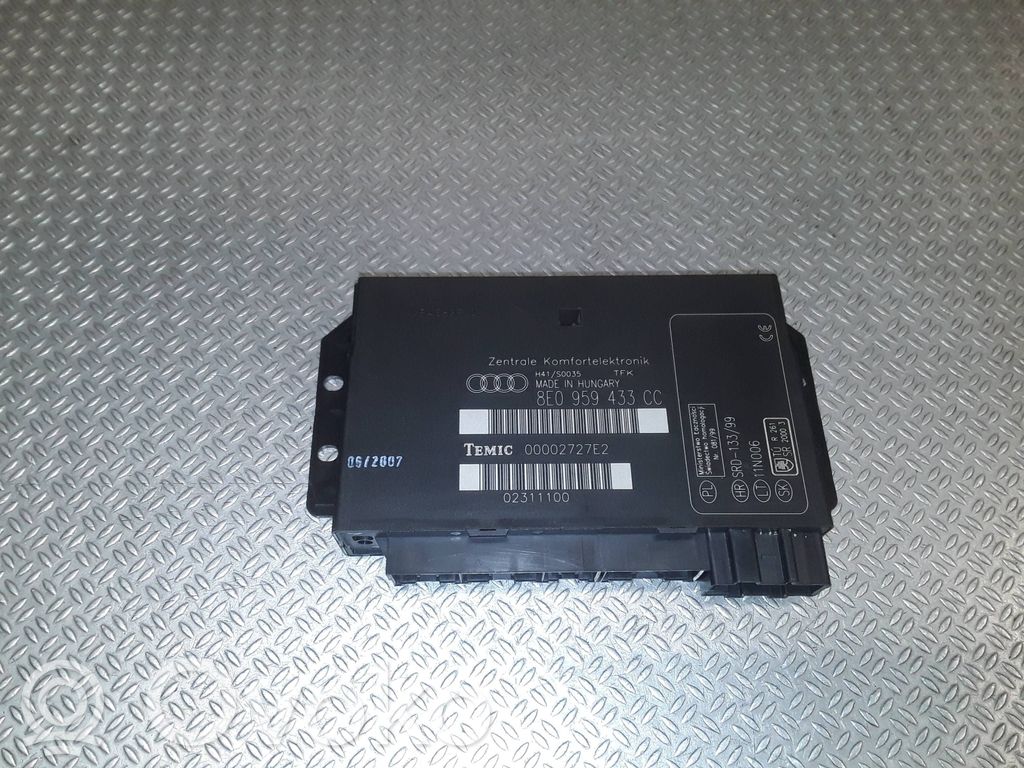 Audi A4 S4 B7 8E 8H Módulo de confort/conveniencia 