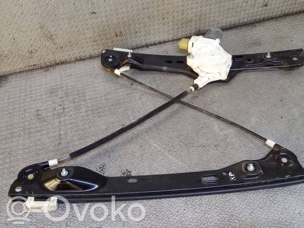 BMW 3 E90 E91 Macara ușă față cu motor 