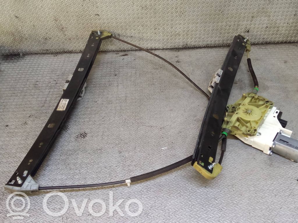 Audi Q7 4L Macara ușă față cu motor 