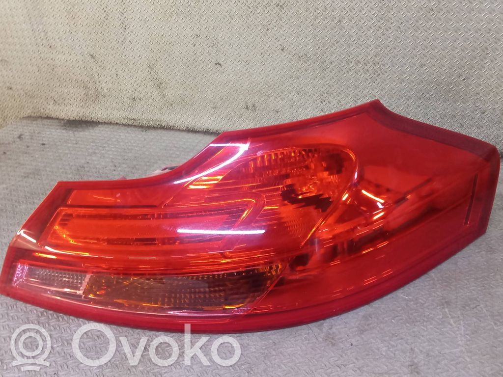 Luz trasera/de freno   13226857
