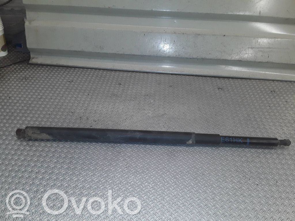 BMW 5 E60 E61 Siłownik maski przedniej 