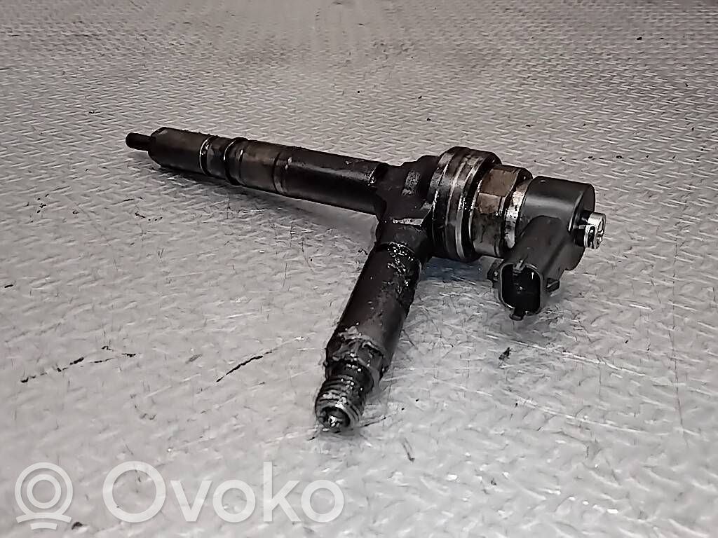 Injecteur de carburant   0445110175