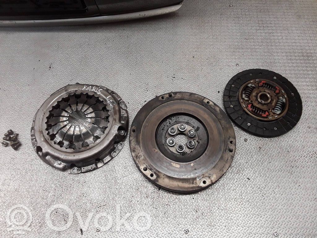Toyota Yaris Juego de embrague 