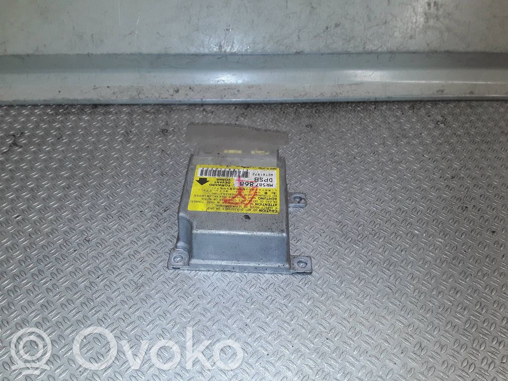 Mitsubishi Outlander Unitate/modul de comandă airbaguri 