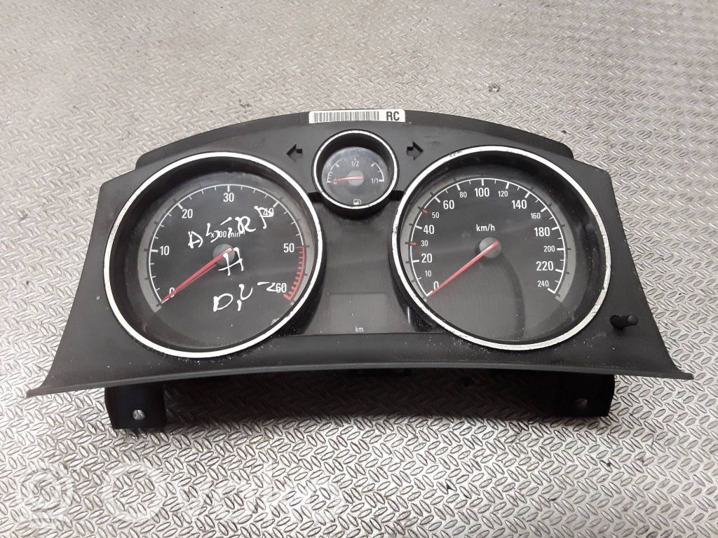Opel Astra H Vitezometru (grup de instrumente) 