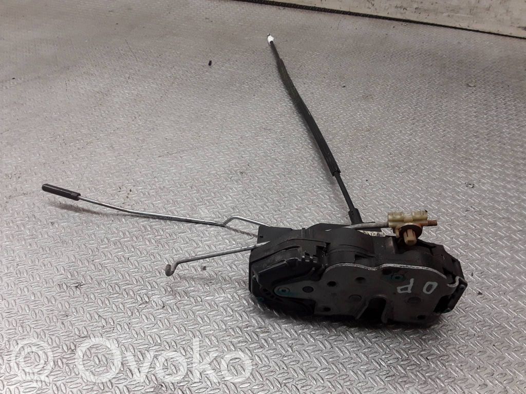 Opel Insignia A Etuoven lukko 