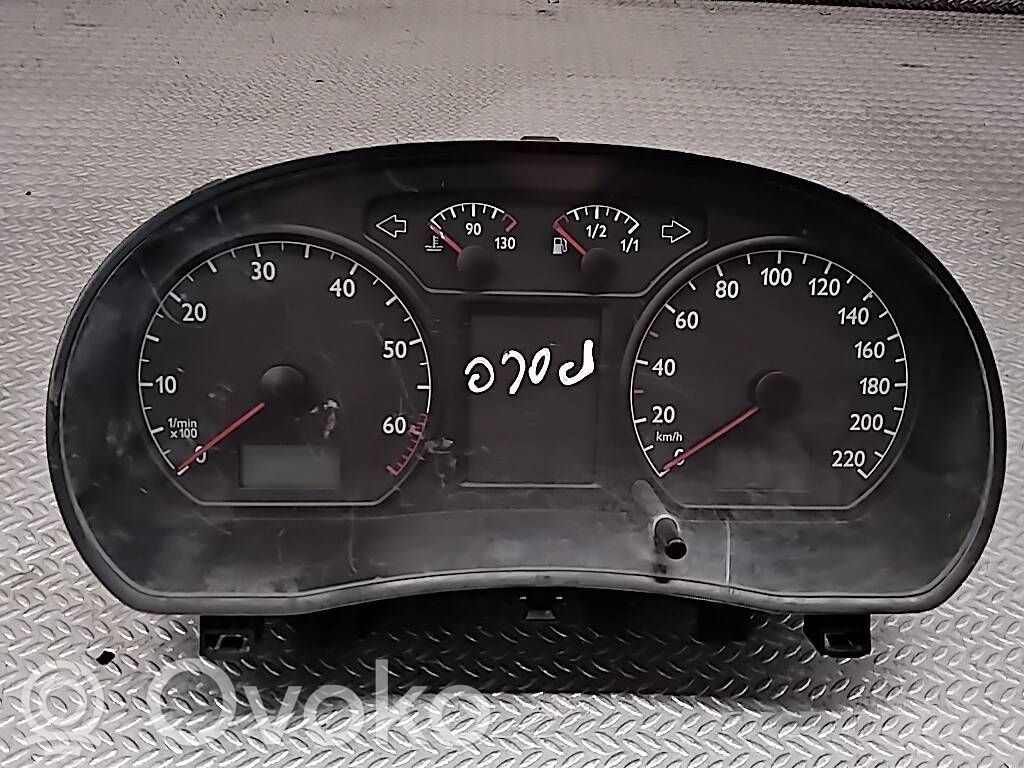 Volkswagen Polo Vitezometru (grup de instrumente) 