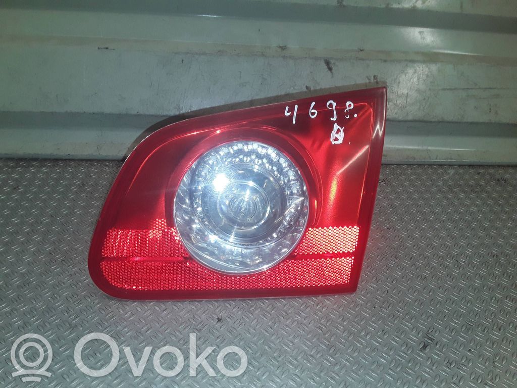 Takaluukun takavalot   3C9945094