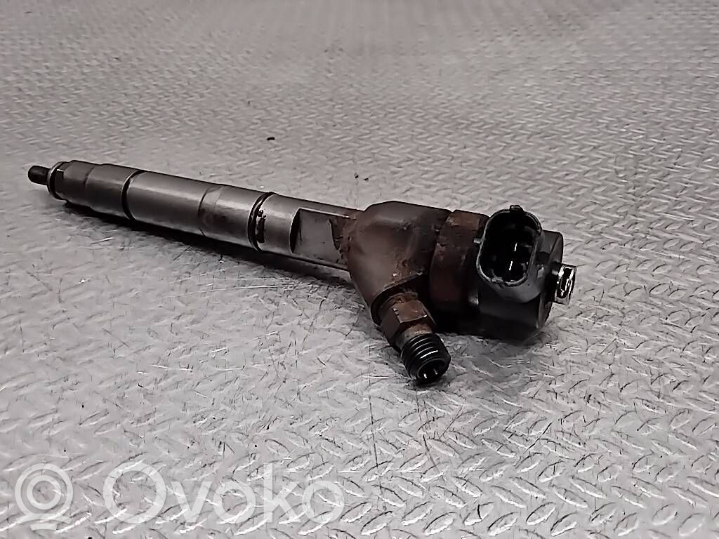 Injector combustibil   0445110288