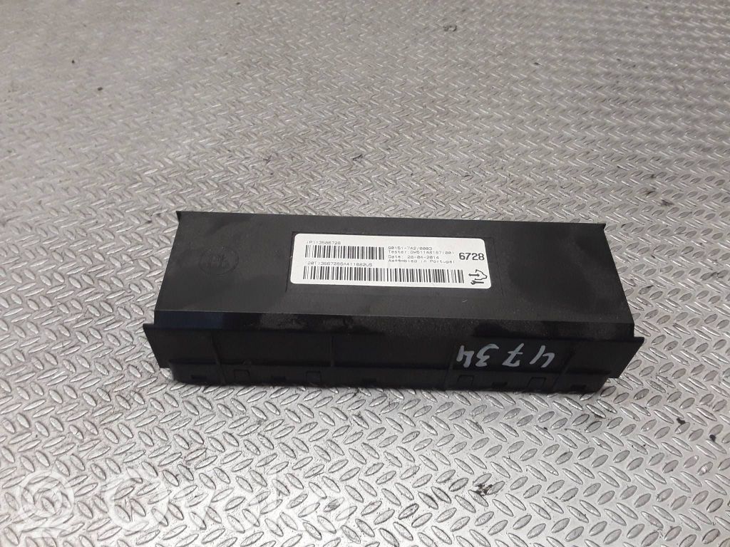 Autres unités de commande / modules   13586728,901517420003,3867288A411882US