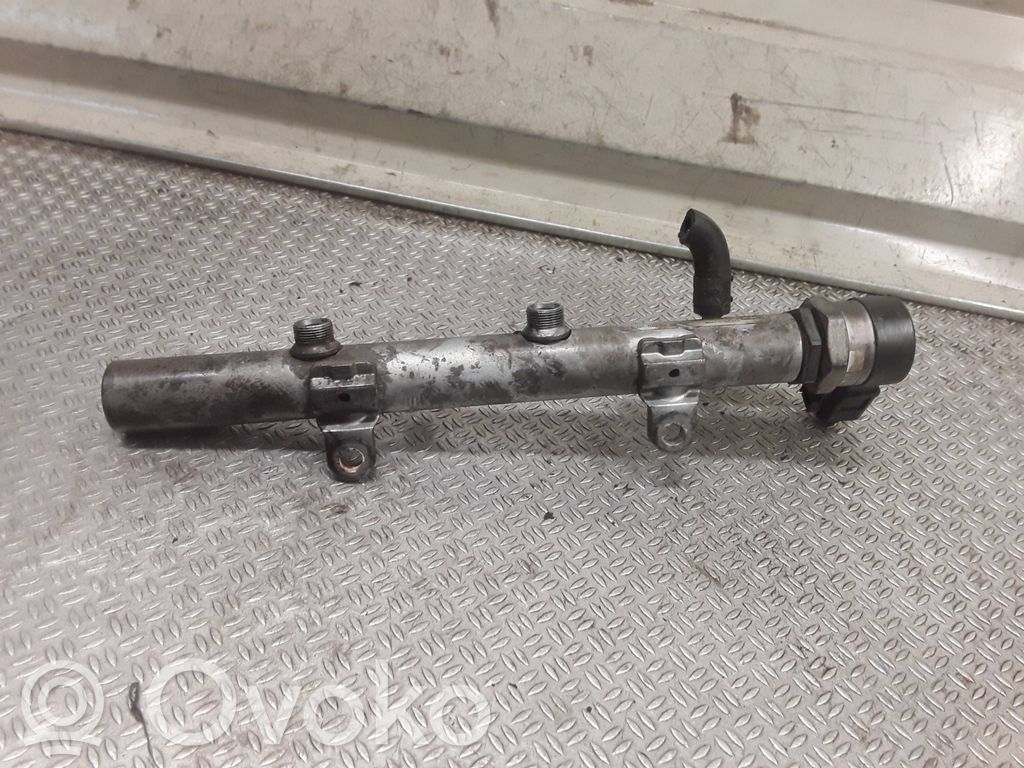 Tuyau de conduite principale de carburant   059130090AG