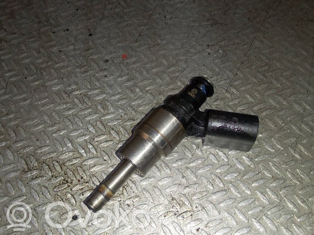 Injektor Einspritzdüse   0261500,06F906036A
