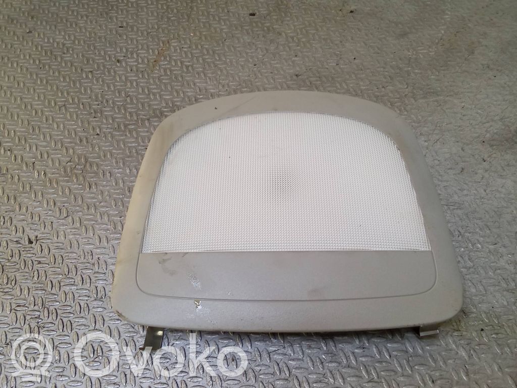 Mercedes-Benz ML W164 Luz del asiento trasero 