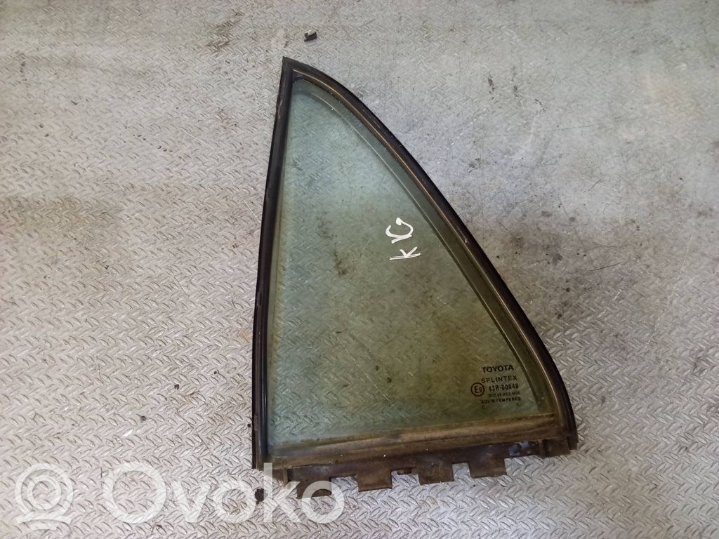 Toyota Corolla E120 E130 Ventanilla de ventilación de la puerta trasera