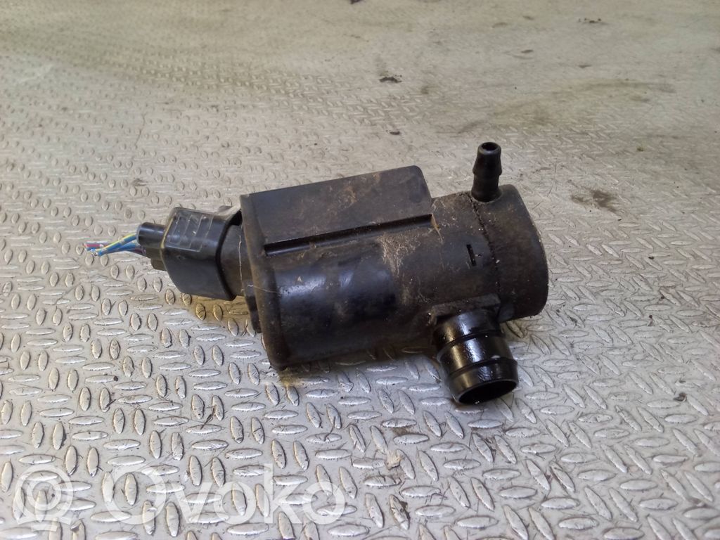 Toyota Corolla Verso E120 E121 Tuulilasi tuulilasinpesimen pumppu 