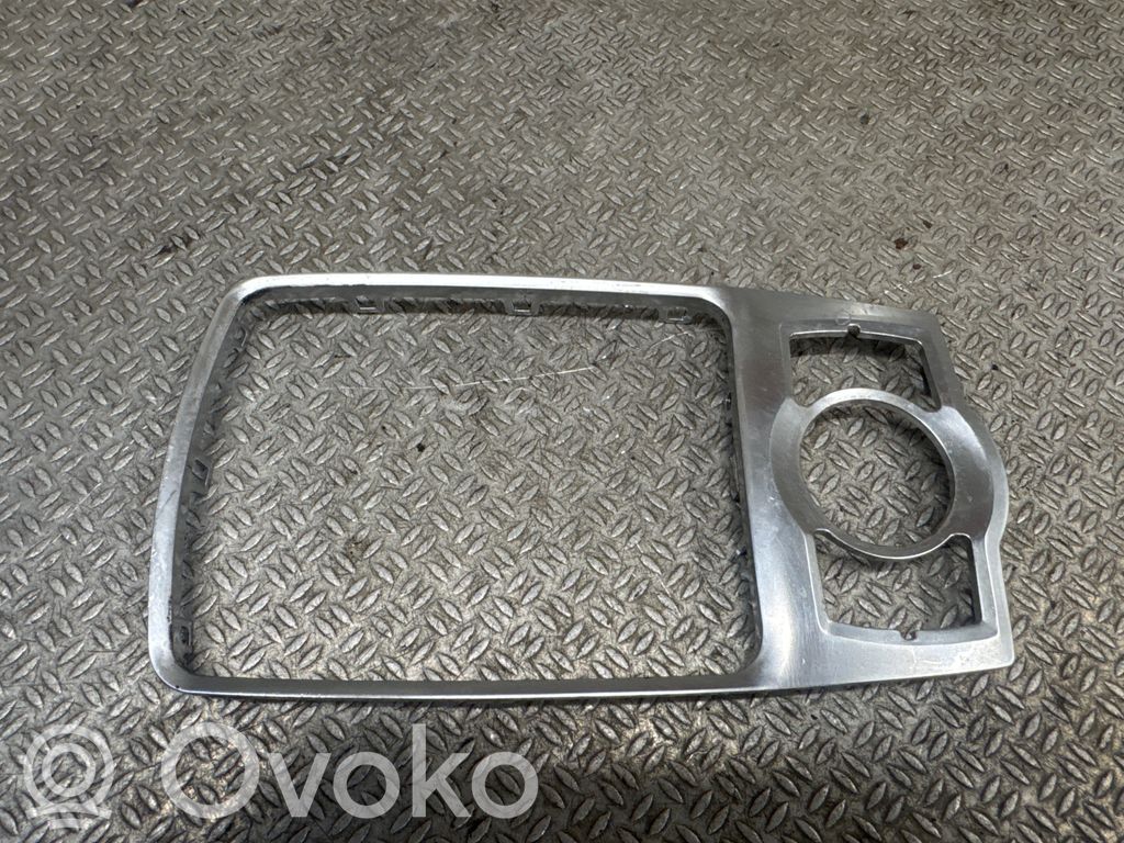 Audi A6 S6 C6 4F Consola de plástico de la palanca de cambios