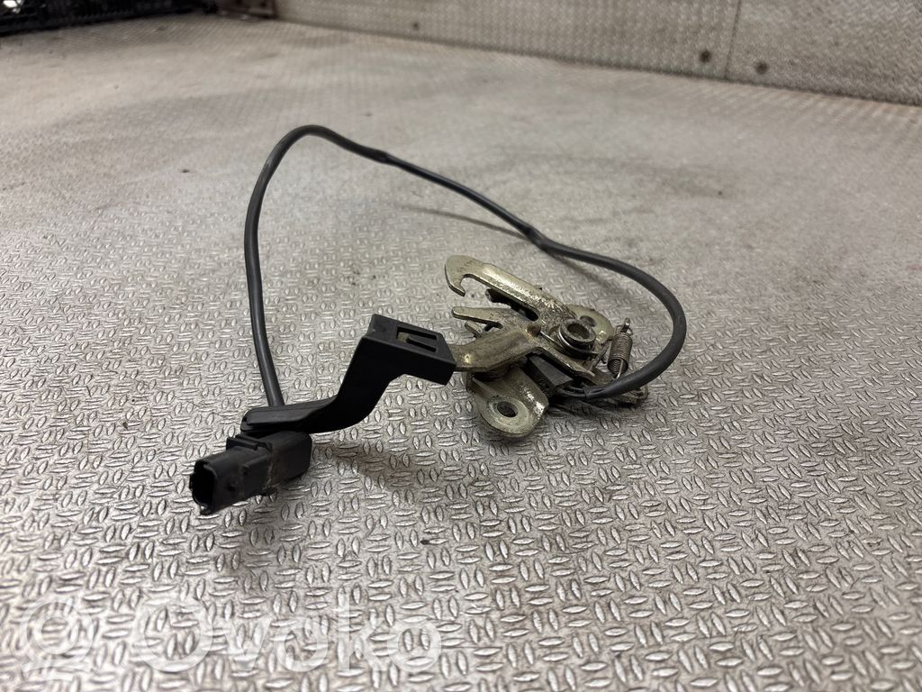Peugeot 207 Serrure de capot