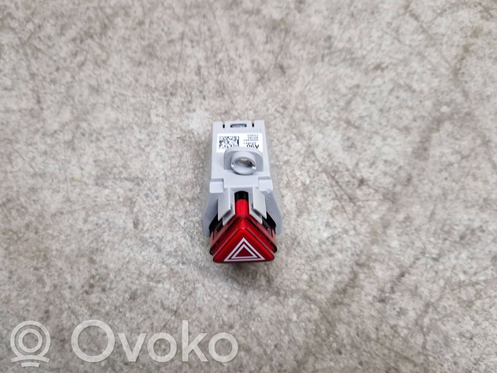 KIA EV6 Hazard light switch 