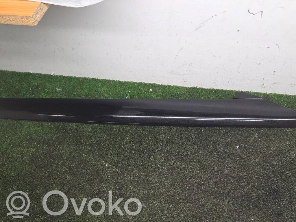 KIA EV6 Windshield trim 