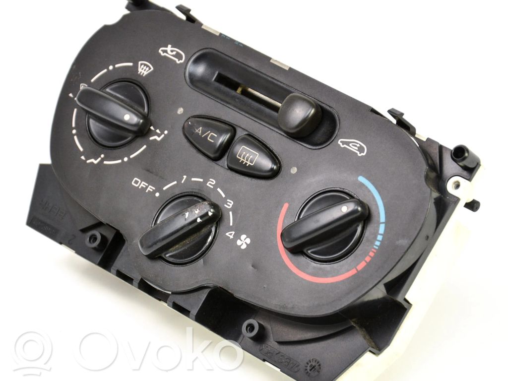 Peugeot 206 Climate control unit 