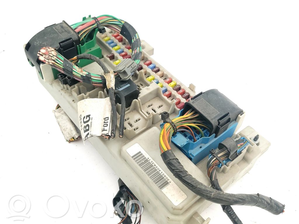 Ford C-MAX I Fuse module 