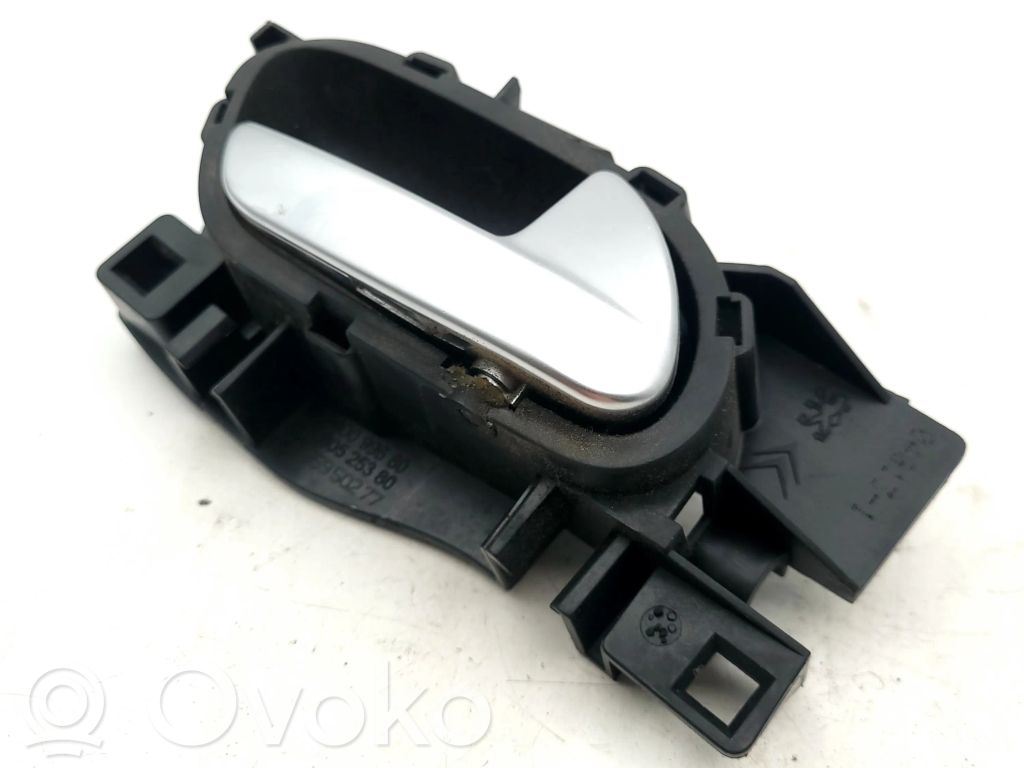 Manecilla interna puerta delantera   9800099680,9800099680,9660525380,9660525380,9685950277