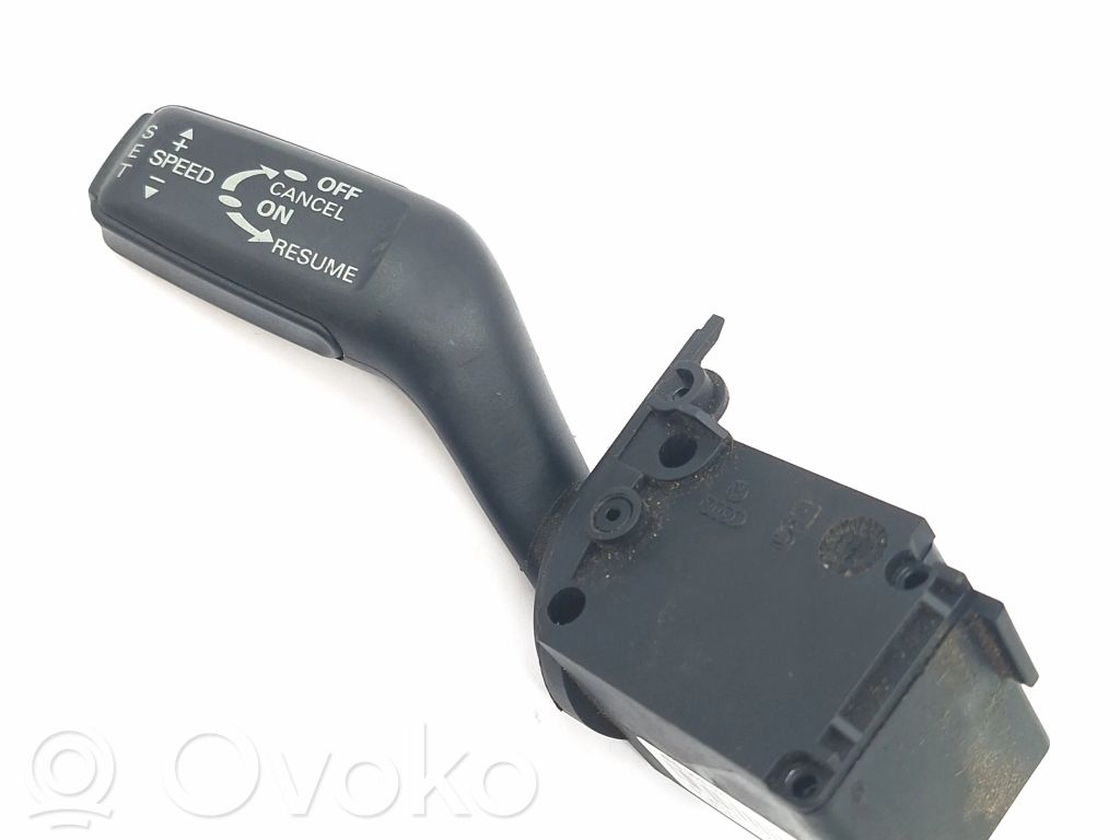Commande régulateur de vitesse   4E0953521,CZK0301214600